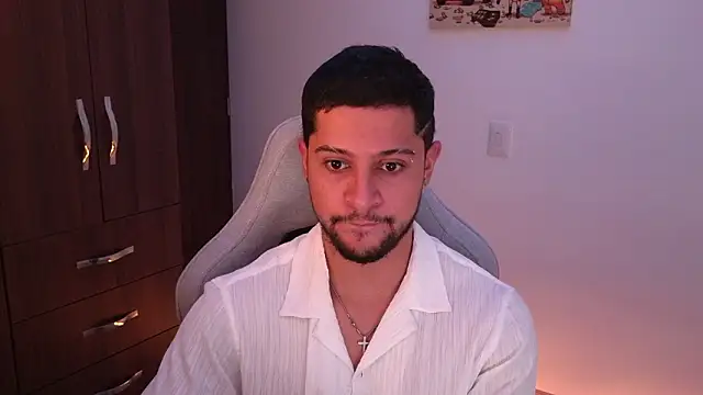 domsantiago  online show from 03.06.26