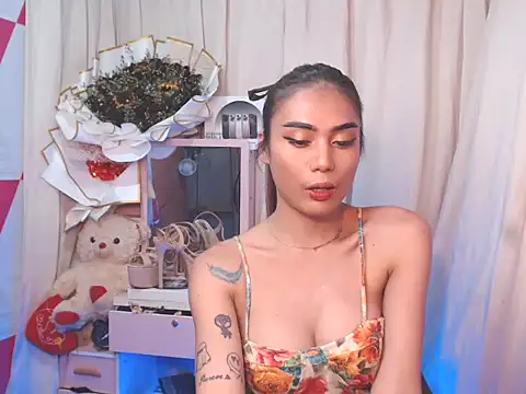 miss-miya online show from 11.15.25