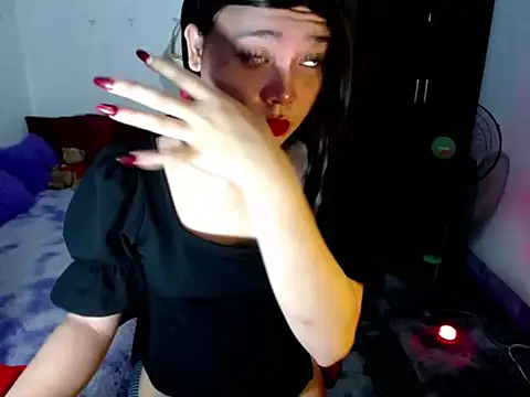 Urassiansweetcummer online show from 06.23.26
