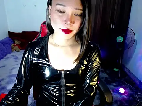 Urassiansweetcummer online show from 06.27.26