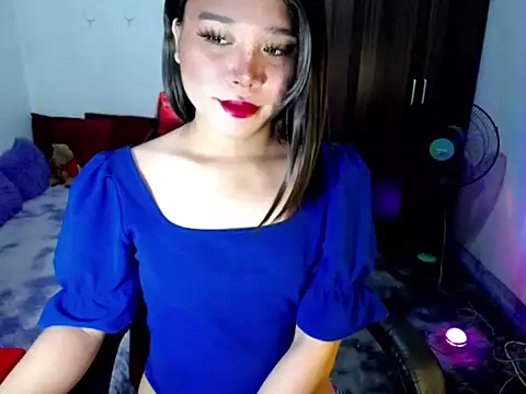 Urassiansweetcummer online show from 07.07.26