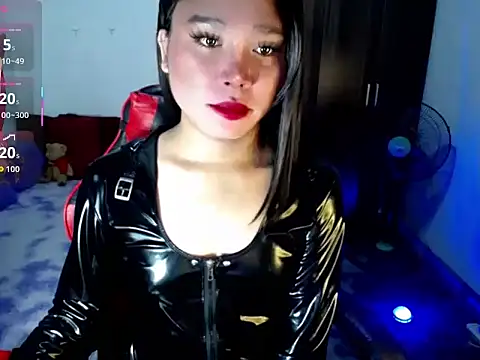 Urassiansweetcummer online show from 08.01.26