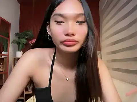 Snapshot of universal_slutt chatting on 06.28.26 universal slutt online show from 06.28.26