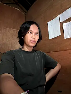 Snapshot of My_sweet_ladyboy chatting on 10.16.25 My sweet ladyboy online show from 10.16.25