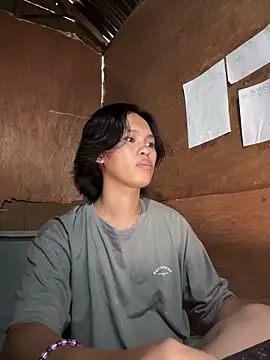 Snapshot of My_sweet_ladyboy chatting on 10.17.25 My sweet ladyboy online show from 10.17.25