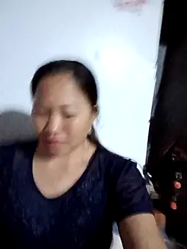 Snapshot of Phiphi135 chatting on 04.02.26 Phiphi135 online show from 04.02.26