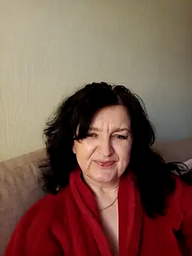 Snapshot of MilaSky4701 chatting on 10.14.25 MilaSky4701 online show from 10.14.25