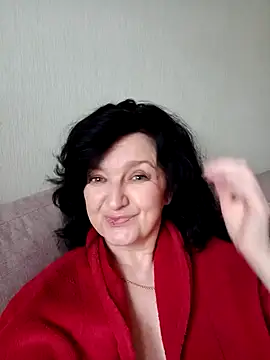 Snapshot of MilaSky4701 chatting on 10.19.25 MilaSky4701 online show from 10.19.25