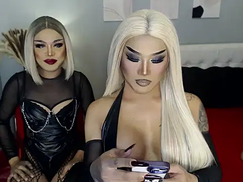 Snapshot of Tricxiemolly143 chatting on 09.14.25 Tricxiemolly143 online show from 09.14.25