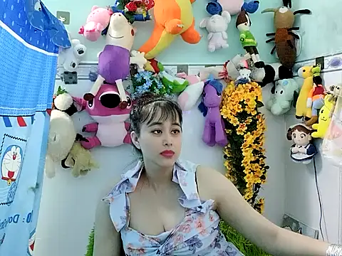 Snapshot of emgaixinhngoan chatting on 12.02.25 emgaixinhngoan online show from 12.02.25