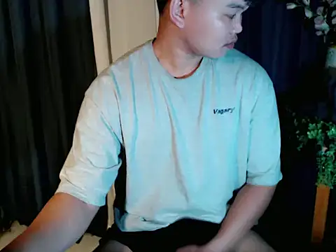 Reynelcock online show from 09.21.25