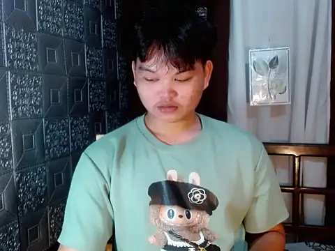 Reynelcock online show from 10.08.25