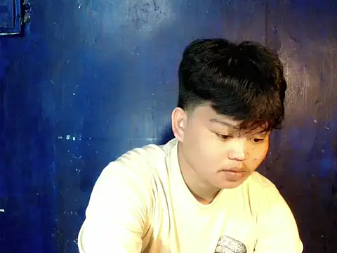 Reynelcock online show from 11.27.25