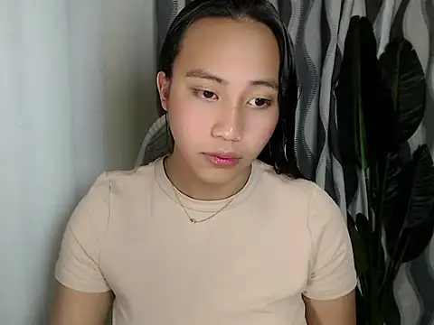 Snapshot of sweetiie_caren chatting on 07.02.26 sweetiie caren online show from 07.02.26