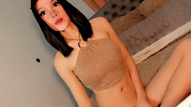 bella enchantra online show from 10.29.25