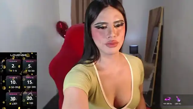 Snapshot of RebeccaTs chatting on 02.27.26 RebeccaTs online show from 02.27.26