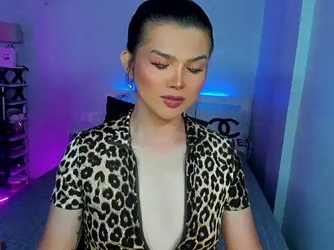 Sweetestcandyx  online show from 05.11.26
