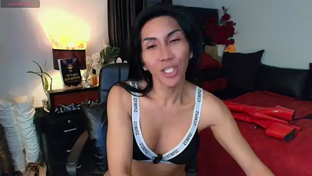 Snapshot of JadeScarlet_LoveLace chatting on 03.04.26 JadeScarlet LoveLace online show from 03.04.26