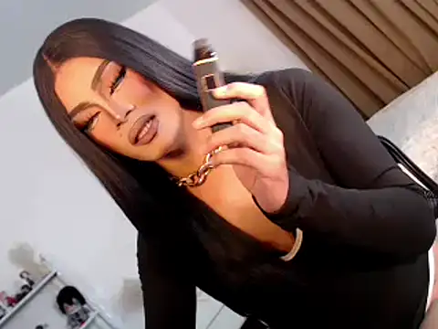 Mia holtxxx online show from 04.25.26