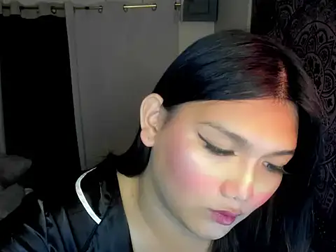 Lou heart online show from 11.17.25