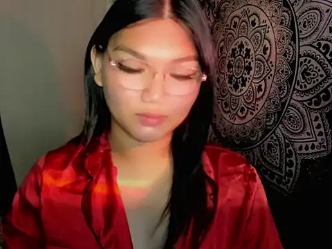 Lou heart online show from 05.06.26