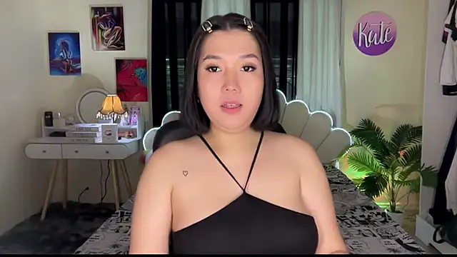 KateMadness online show from 05.13.26