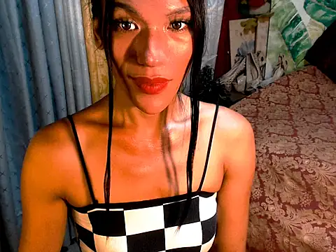 Snapshot of Angel_69X chatting on 12.01.25 Angel 69X online show from 12.01.25