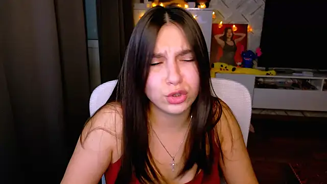 Arianna Grend online show from 10.27.25