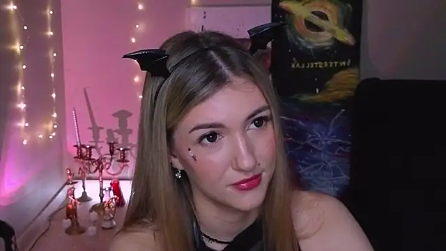 BeatrixGummer online show from 11.26.25