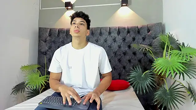 ALAN REDINGER online show from 10.23.25