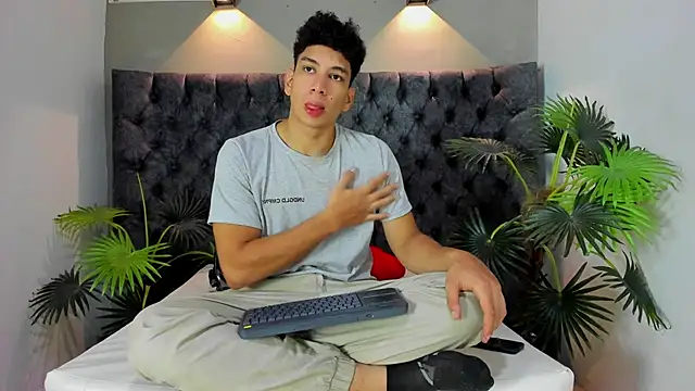 ALAN REDINGER online show from 11.19.25