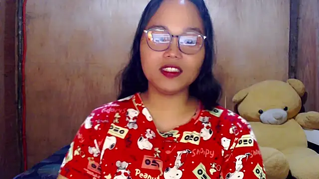 Snapshot of _Lylia chatting on 10.03.25 Lylia online show from 10.03.25