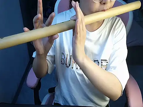 Ori-Yannie online show from 11.12.25