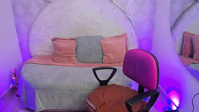 Sarita jane online show from 04.26.26