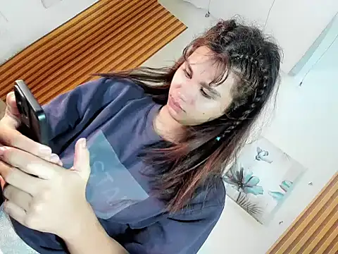 Snapshot of Ts_morena chatting on 11.01.25 Ts morena online show from 11.01.25