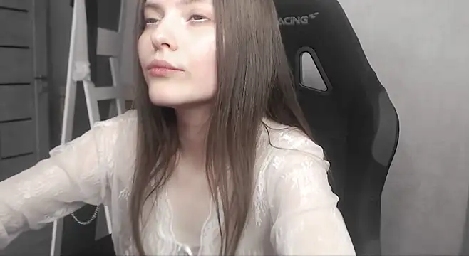 cute elfy  online show from 06.06.26