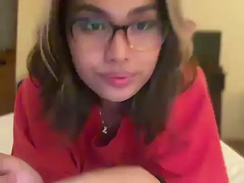 Snapshot of Griselda_beatriz3 chatting on 02.25.26 Griselda beatriz3 online show from 02.25.26