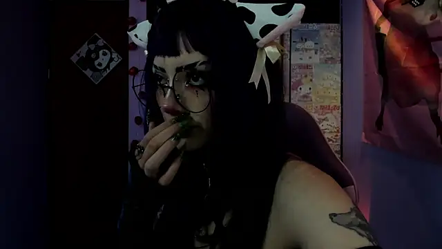 Vero Osb  online show from 07.26.26