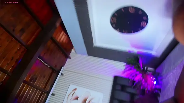 AriebonyBrooke online show from 03.12.26