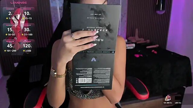 Snapshot of liah_cleir chatting on 12.18.25 liah cleir online show from 12.18.25