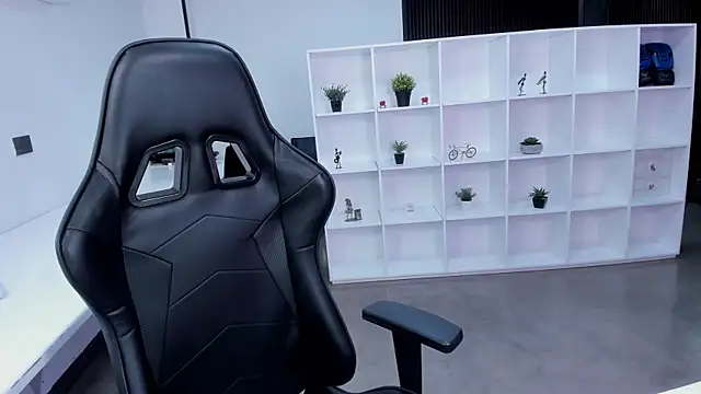 megan bigboobs  online show from 11.05.25