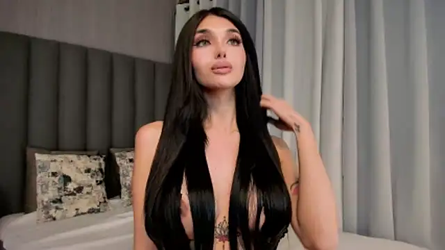 EmeraldGreyson online show from 02.06.26