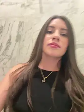 Isabella21  online show from 11.25.25