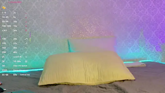 BeccaReedd online show from 11.03.25