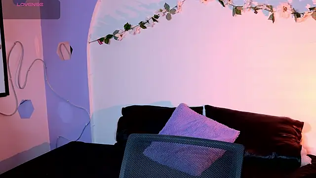 Christopher 77 online show from 11.29.25