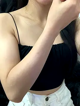 Snapshot of JennyQueen18 chatting on 11.01.25 JennyQueen18 online show from 11.01.25