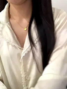 Snapshot of JennyQueen18 chatting on 11.20.25 JennyQueen18 online show from 11.20.25