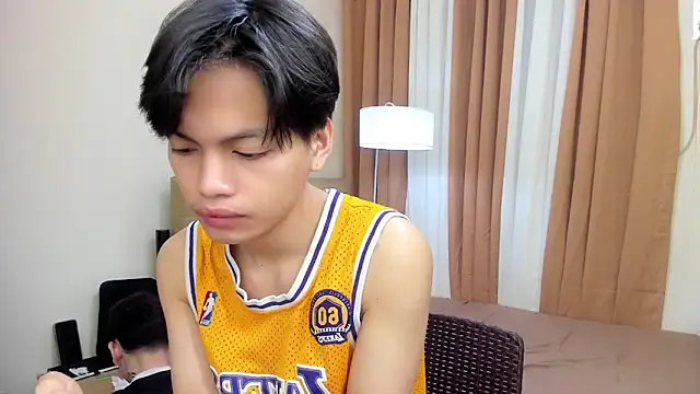 Snapshot of hotfreshdior chatting on 10.05.25 hotfreshdior online show from 10.05.25