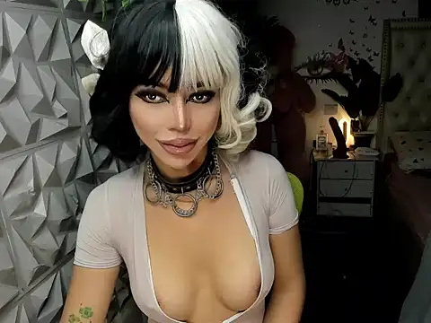 janecomander online show from 11.13.25