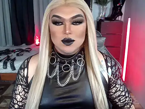 Snapshot of michellevixen922 chatting on 09.09.25 michellevixen922 online show from 09.09.25